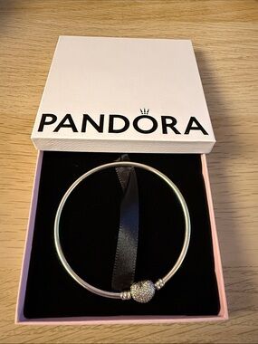 Pandora Silver Pavé Clasp Bangle Bracelet - Silver